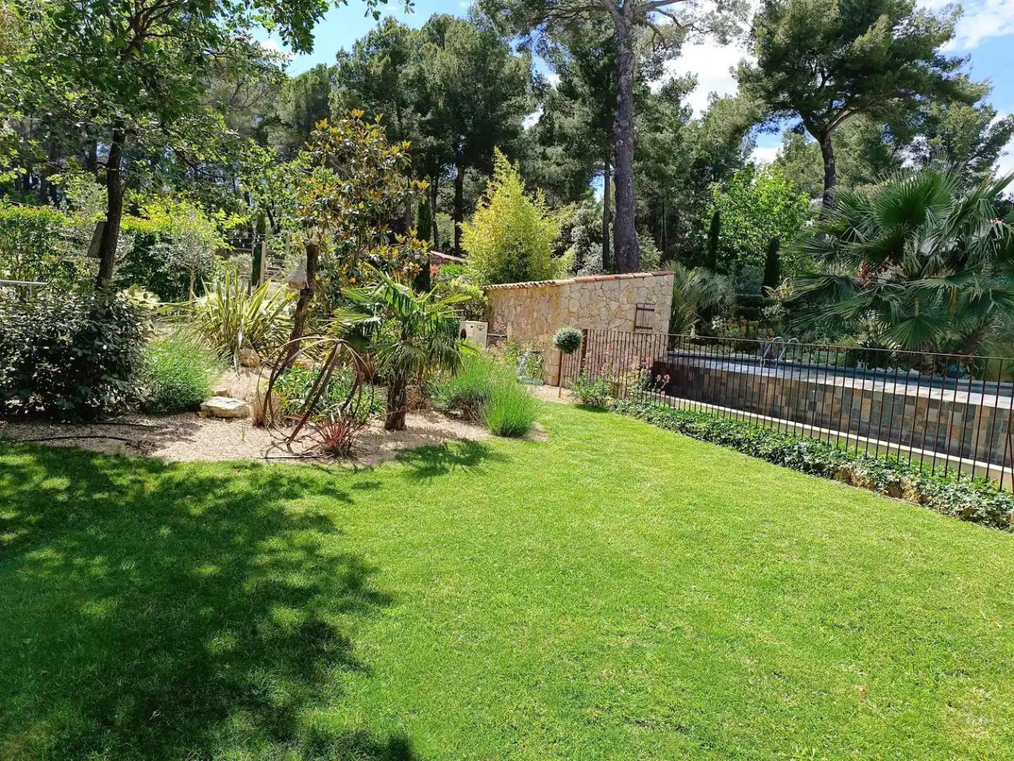 L'Autre Perle, Balneo En Supplement, Le Clos Des Perles Tourtour Εξωτερικό φωτογραφία